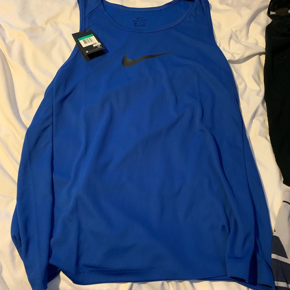 Men’s dri fit tank top Nike brand new never worn